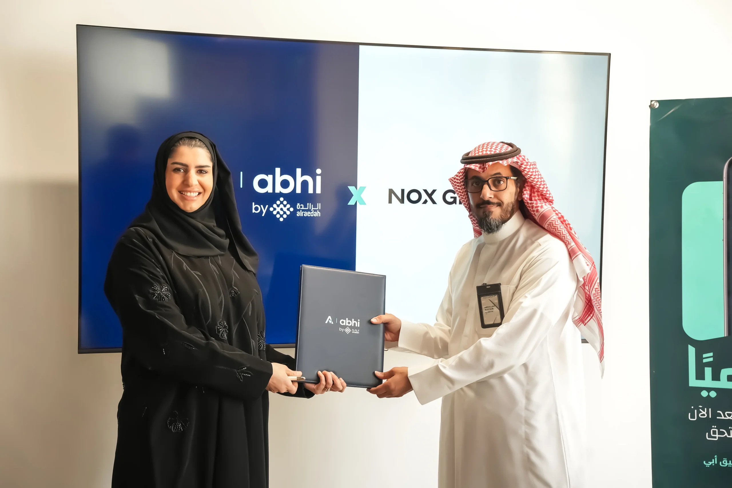 Abhi and NOX Group Partner to Enhance Employee Financial Wellbeing Through Earned Wage Access